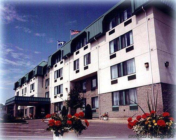 Repotel Aeroport Quebec Esterno foto
