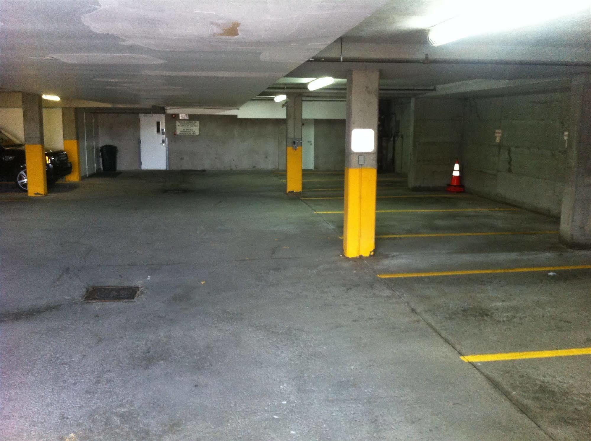 Repotel Aeroport Quebec Esterno foto